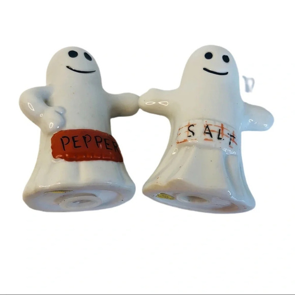 Ghost salt & pepper shakers. Excellent condition. - Picture 6 of 6
